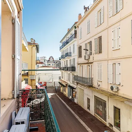 L'escapade Cannoise Forville *